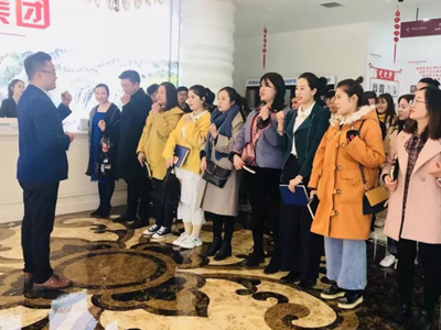 熱烈歡迎丨昌禾商學(xué)院，柔然彩虹隊(duì)光臨寧夏昌禾裝飾參觀學(xué)習(xí)！