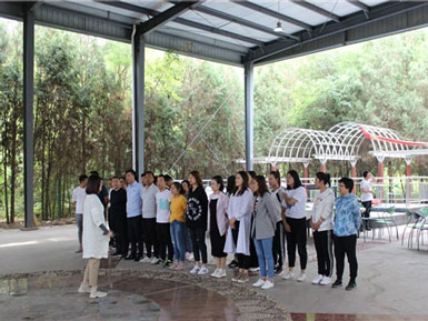 昌禾商學(xué)院丨桃李春風(fēng)，師恩難忘，致敬“筑夢(mèng)人”