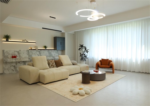 實(shí)景 | 這屆年輕人究竟有多會(huì)?。?31㎡現(xiàn)代風(fēng)婚房，審美+功能雙雙在線！